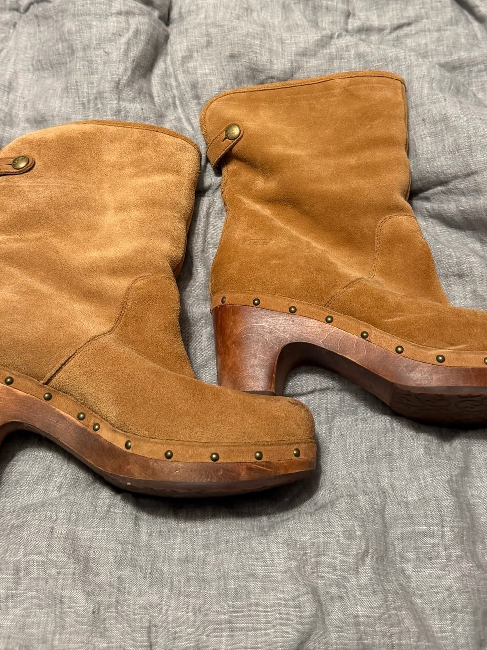 Ugh wood heeled boots